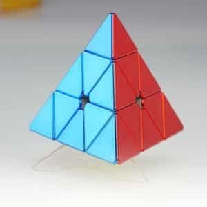 Rubik's cube triangle